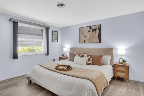 Villa ou maison à vendre à Dunedin, Floride: 2 chambres, 91.42 m2 № 2142690 - photo 10