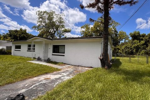 Villa ou maison à louer à Orlando, Floride: 3 chambres, 207.17 m2 № 2389152 - photo 4