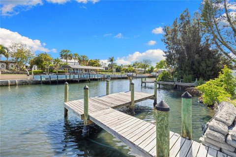 Villa ou maison à vendre à Bradenton, Floride: 2 chambres, 88.63 m2 № 2347241 - photo 10