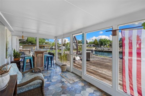 Villa ou maison à vendre à Bradenton, Floride: 2 chambres, 88.63 m2 № 2347241 - photo 16