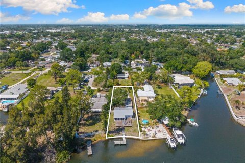 Villa ou maison à vendre à Bradenton, Floride: 2 chambres, 88.63 m2 № 2347241 - photo 18