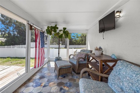 Villa ou maison à vendre à Bradenton, Floride: 2 chambres, 88.63 m2 № 2347241 - photo 15