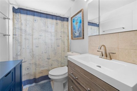 Villa ou maison à vendre à Bradenton, Floride: 2 chambres, 88.63 m2 № 2347241 - photo 13