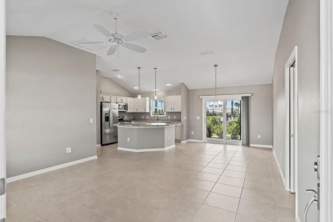 Villa ou maison à vendre à The Villages, Floride: 3 chambres, 129.32 m2 № 2287032 - photo 11