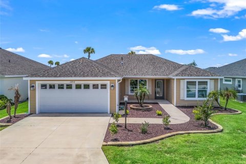 House in The Villages, Florida 3 bedrooms, 129.32 sq.m. № 2287032