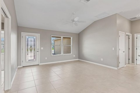 Villa ou maison à vendre à The Villages, Floride: 3 chambres, 129.32 m2 № 2287032 - photo 12