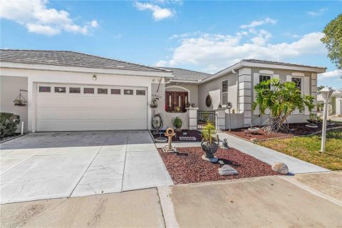 Casa en Bradenton, Florida 3 dormitorios, 230.49 m2 № 2102757