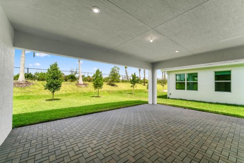 Купить виллу или дом в Порт-Сент-Луси, Флорида 4 комнаты, 182.92м2, № 2085935 - фото 14
