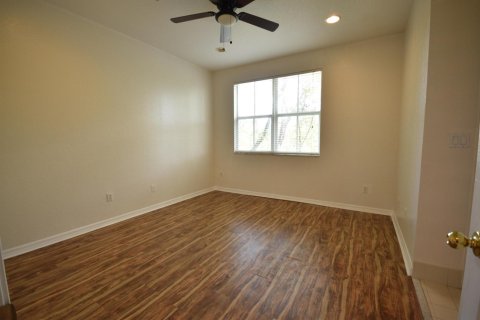 Adosado en alquiler en Tamarac, Florida, 3 dormitorios, 142.7 m2 № 2078455 - foto 9