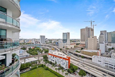 Condominio en alquiler en Miami, Florida, 1 dormitorio, 65.4 m2 № 1922636 - foto 21