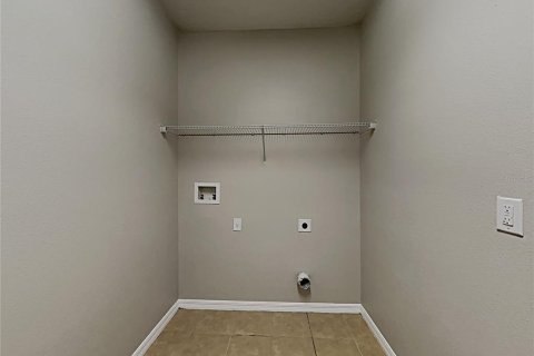 Casa en venta en Mount Dora, Florida, 4 dormitorios, 186.83 m2 № 2107849 - foto 19