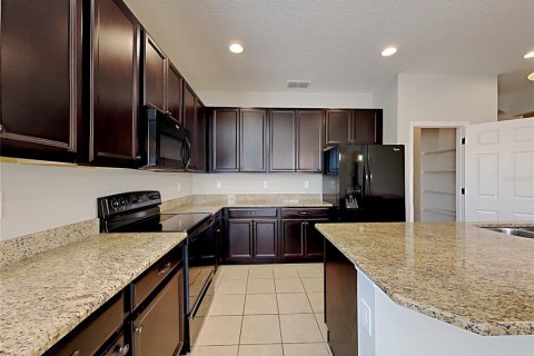 Casa en venta en Mount Dora, Florida, 4 dormitorios, 186.83 m2 № 2107849 - foto 6