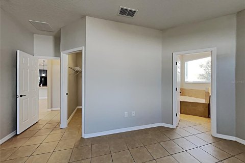 Casa en venta en Mount Dora, Florida, 4 dormitorios, 186.83 m2 № 2107849 - foto 9