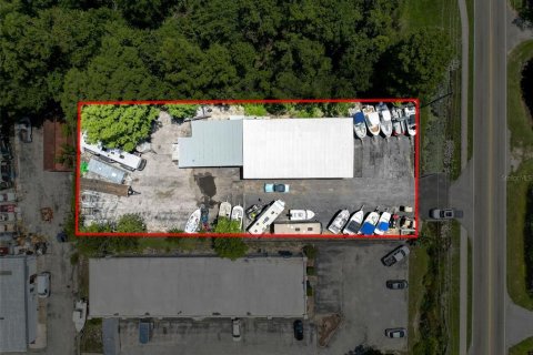 Commercial property in Port Richey, Florida № 1780438 - photo 7
