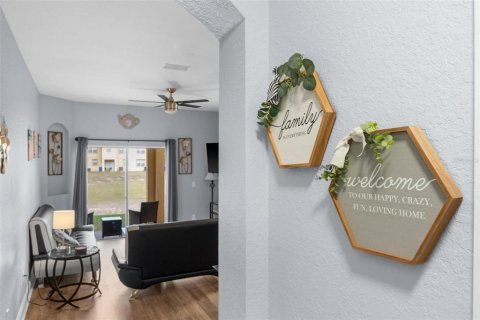 Touwnhouse à vendre à Davenport, Floride: 4 chambres, 132.39 m2 № 2103284 - photo 4