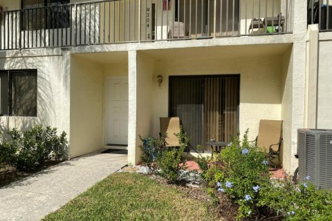 Copropriété à louer à Deerfield Beach, Floride: 3 chambres, 116.13 m2 № 1079389 - photo 1