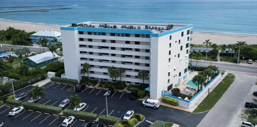 Condo à St. Lucie, Floride, 2 chambres  № 2253912