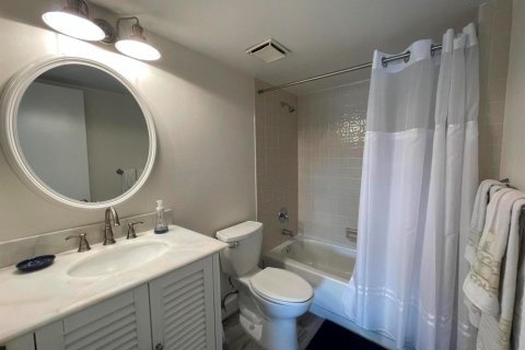 Copropriété à louer à St. Lucie, Floride: 2 chambres, 138.15 m2 № 2253912 - photo 15