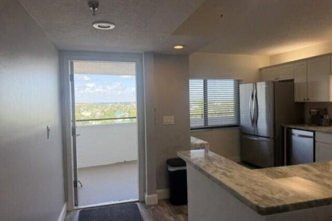 Copropriété à louer à St. Lucie, Floride: 2 chambres, 138.15 m2 № 2253912 - photo 5