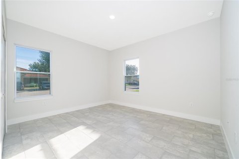 Casa en alquiler en Kissimmee, Florida, 3 dormitorios, 128.3 m2 № 2231839 - foto 17