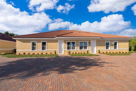 Casa en alquiler en Kissimmee, Florida, 3 dormitorios, 128.3 m2 № 2231839 - foto 27
