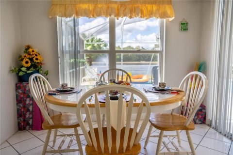 Villa ou maison à louer à Kissimmee, Floride: 4 chambres, 174.1 m2 № 1511821 - photo 9