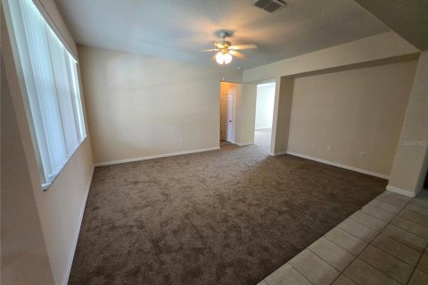 Villa ou maison à vendre à Kissimmee, Floride: 5 chambres, 290.51 m2 № 1870112 - photo 12