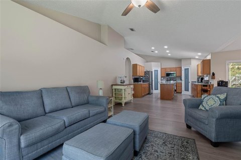 Casa en venta en Palm Coast, Florida, 4 dormitorios, 193.98 m2 № 1848088 - foto 12