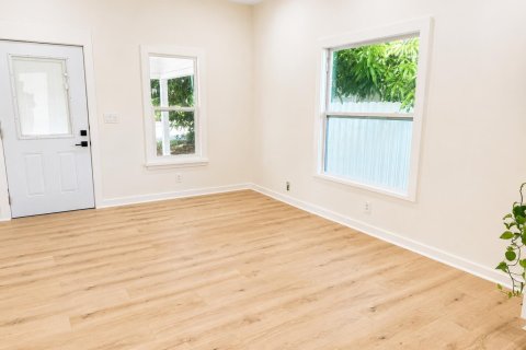 Casa en venta en West Palm Beach, Florida, 2 dormitorios, 79.15 m2 № 2254577 - foto 7