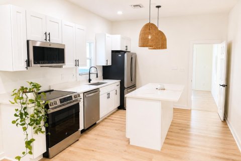 Casa en venta en West Palm Beach, Florida, 2 dormitorios, 79.15 m2 № 2254577 - foto 5