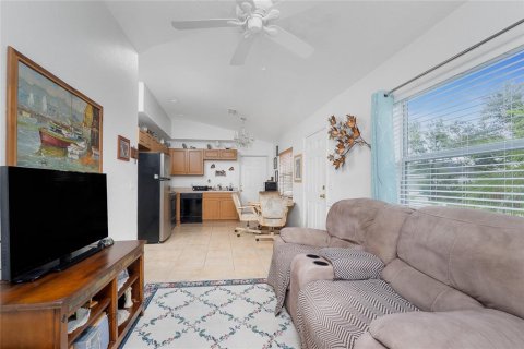 House in Englewood, Florida 3 bedrooms, 79.71 sq.m. № 1879095 - photo 7