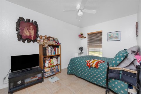House in Englewood, Florida 3 bedrooms, 79.71 sq.m. № 1879095 - photo 17