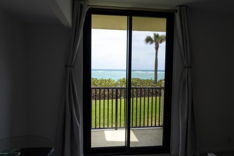 Condominio en alquiler en Jupiter, Florida, 2 dormitorios, 117.99 m2 № 841806 - foto 1