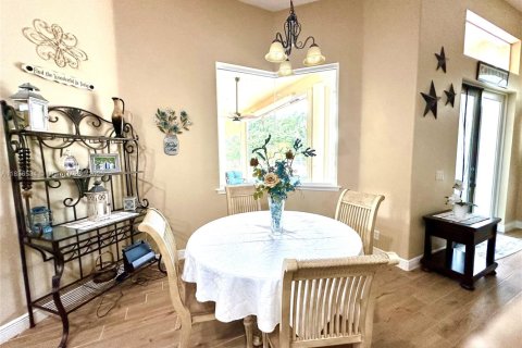 Casa en venta en West Palm Beach, Florida, 4 dormitorios, 289.67 m2 № 1935204 - foto 27