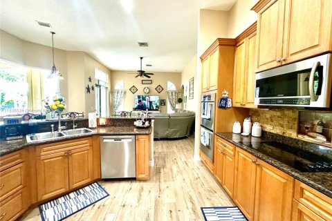 Casa en venta en West Palm Beach, Florida, 4 dormitorios, 289.67 m2 № 1935204 - foto 20