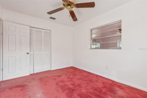 House in Miami, Florida 3 bedrooms, 216.28 sq.m. № 1851814 - photo 30