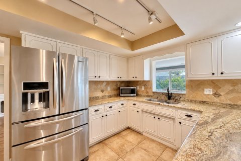 Villa ou maison à vendre à Vero Beach, Floride: 3 chambres, 218.32 m2 № 2439170 - photo 9