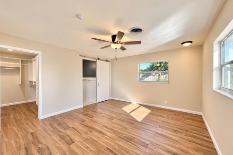Villa ou maison à vendre à Vero Beach, Floride: 3 chambres, 218.32 m2 № 2439170 - photo 15