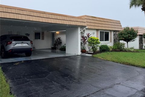Casa en Sarasota, Florida 2 dormitorios, 104.05 m2 № 2411524