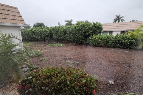 Casa en venta en Sarasota, Florida, 2 dormitorios, 104.05 m2 № 2411524 - foto 5