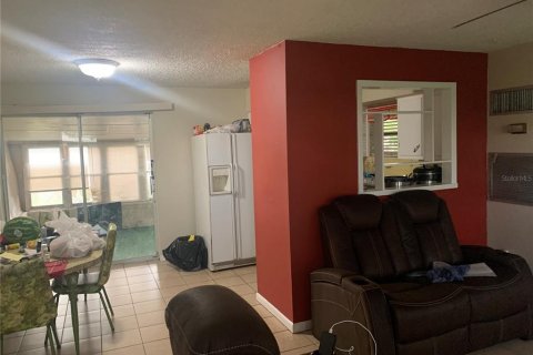Immobilier commercial à vendre à Riverview, Floride: 242.94 m2 № 233286 - photo 22