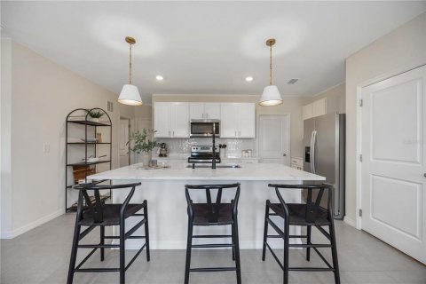 House in Sarasota, Florida 5 bedrooms, 229.93 sq.m. № 1631648 - photo 6