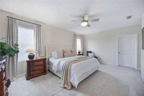House in Sarasota, Florida 5 bedrooms, 229.93 sq.m. № 1631648 - photo 14