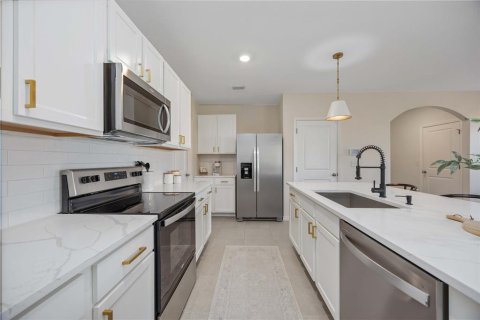 House in Sarasota, Florida 5 bedrooms, 229.93 sq.m. № 1631648 - photo 7