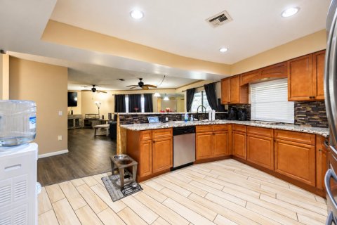 Casa en venta en Port St. Lucie, Florida, 3 dormitorios, 141.03 m2 № 2412303 - foto 6