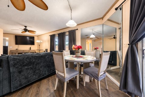 Casa en venta en Port St. Lucie, Florida, 3 dormitorios, 141.03 m2 № 2412303 - foto 12