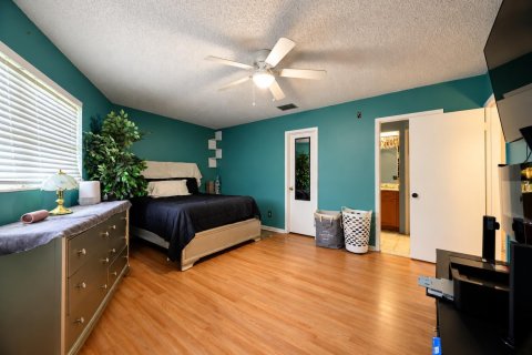 Casa en venta en Port St. Lucie, Florida, 3 dormitorios, 141.03 m2 № 2412303 - foto 14