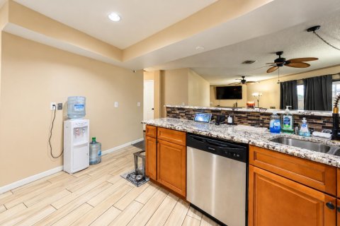 Casa en venta en Port St. Lucie, Florida, 3 dormitorios, 141.03 m2 № 2412303 - foto 7