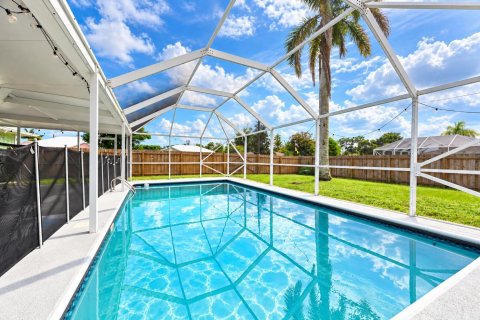 Casa en venta en Port St. Lucie, Florida, 3 dormitorios, 141.03 m2 № 2412303 - foto 28