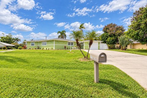 Casa en venta en Port St. Lucie, Florida, 3 dormitorios, 141.03 m2 № 2412303 - foto 3